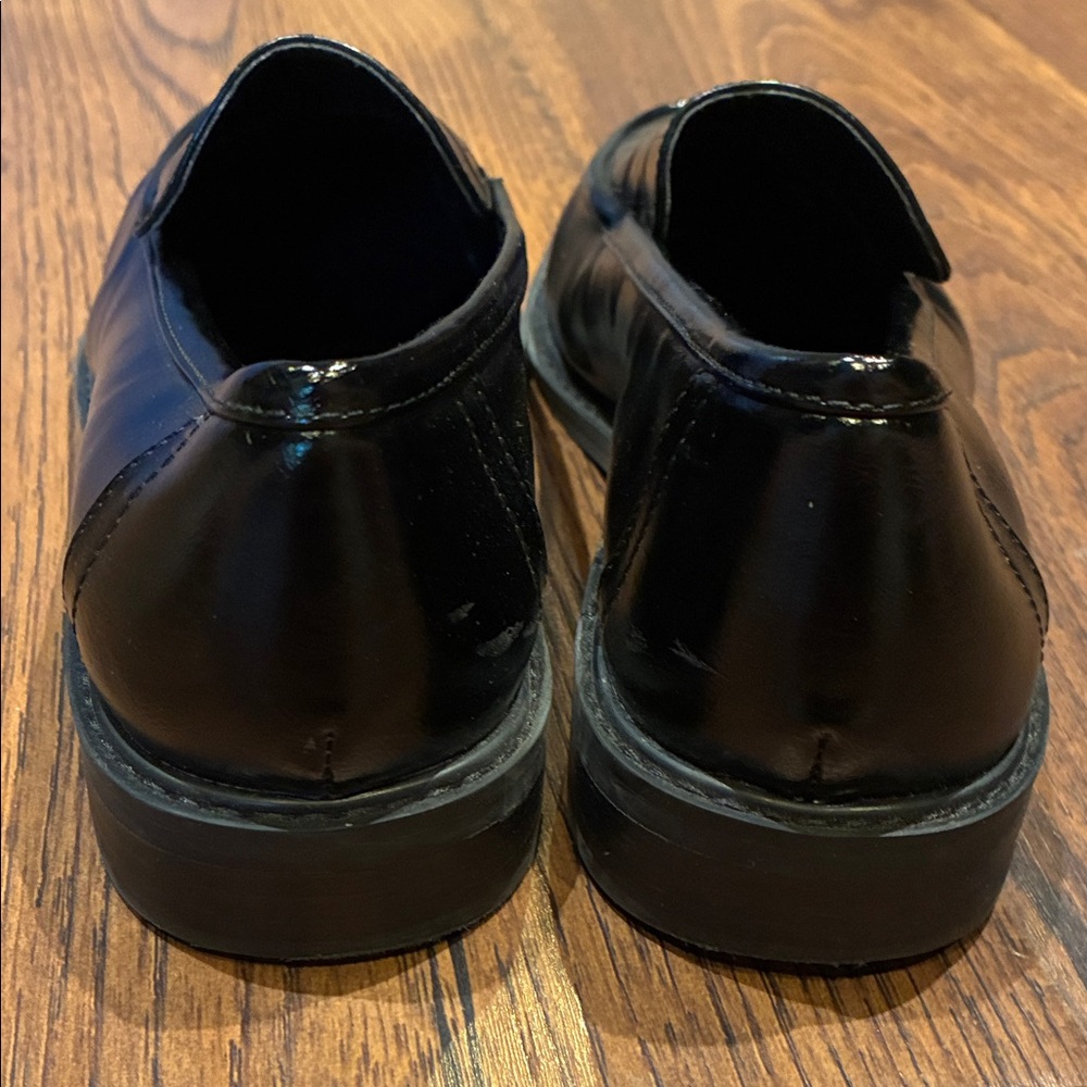 DV by Dolce Vita Shiny Black Croc-Embossed Loafers - Picture 6 of 7